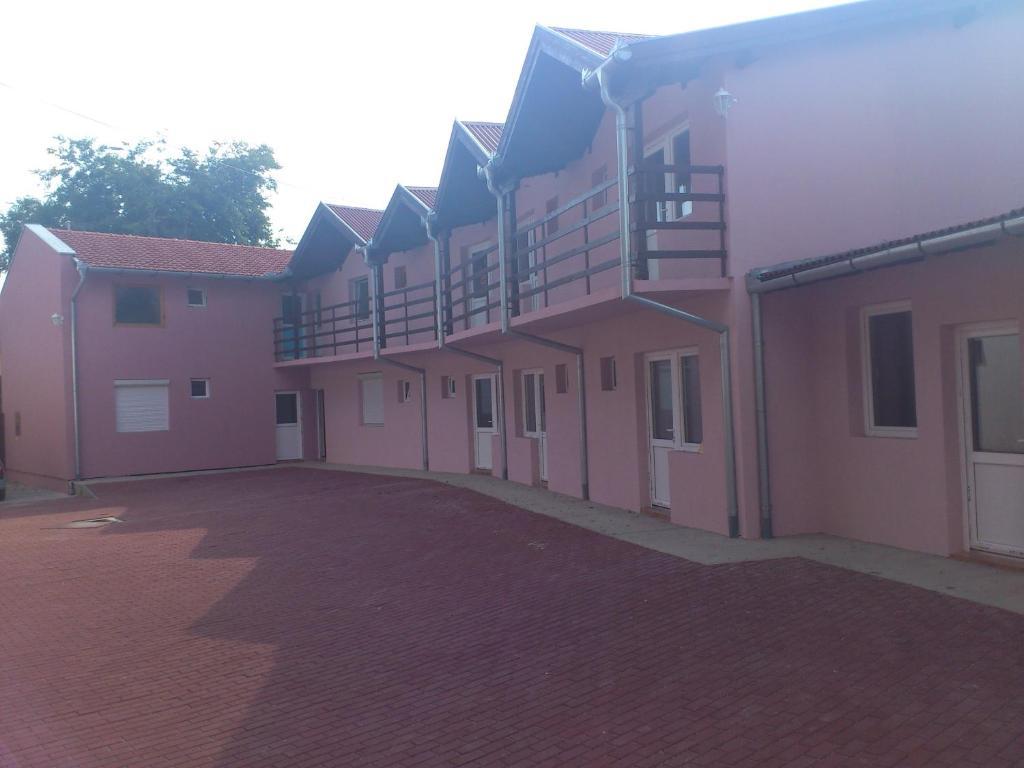 Inn Stefanija Subotica Exterior foto